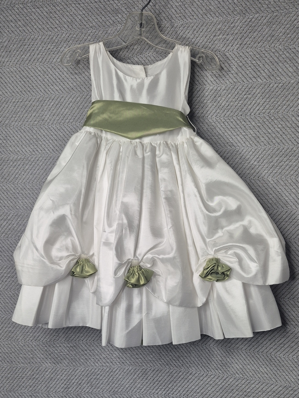 NWT Rare Bloom White Sage Green Satin Flower Girl Formal Dress 3D Rosette 2T